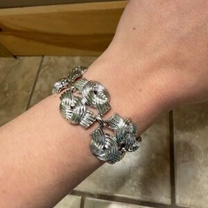 Vintage Signed Coro Silver Tone Textured Knot Link Bracelet W/ Safety Chain